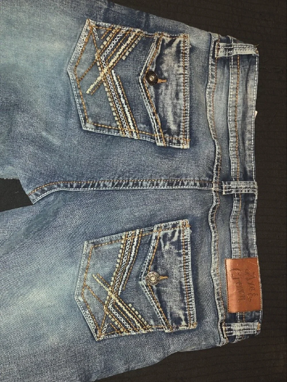 Slim Straight Men's Blue Jeans with Red Embroidered Waistband